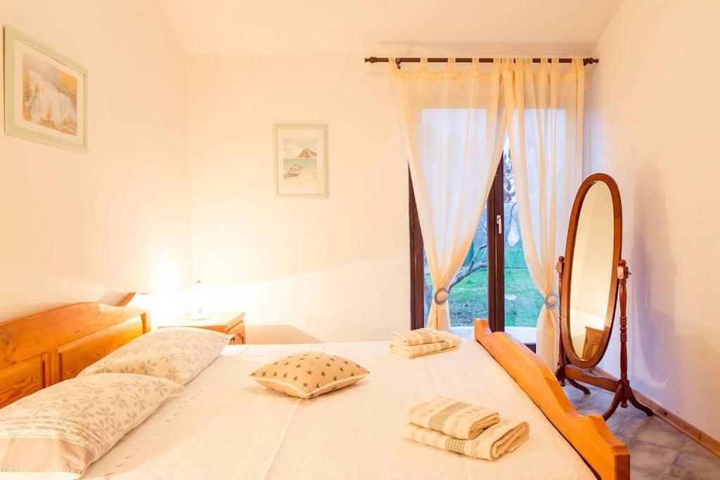 Apartments Sara Бале Экстерьер фото